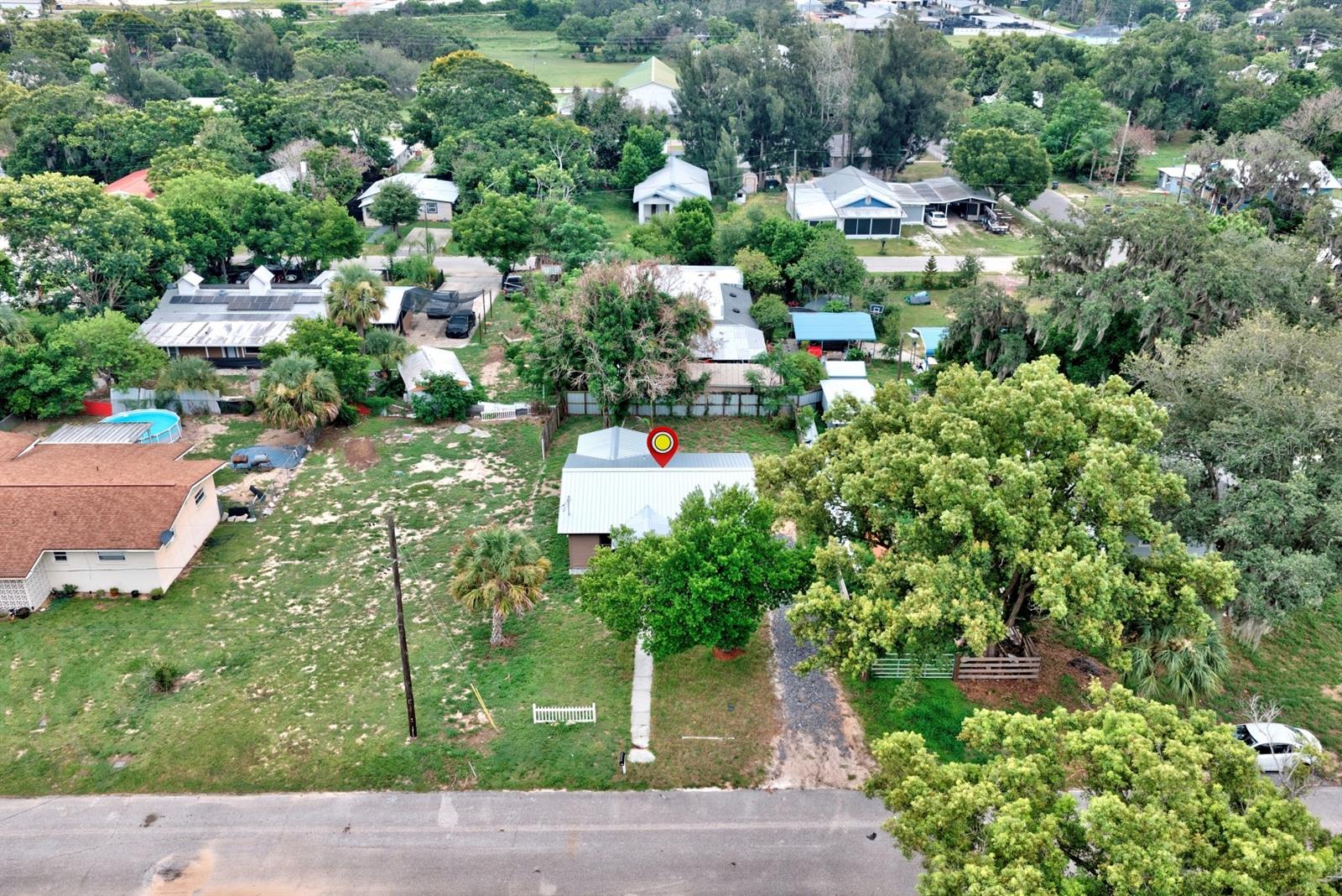 AVON PARK - Residential