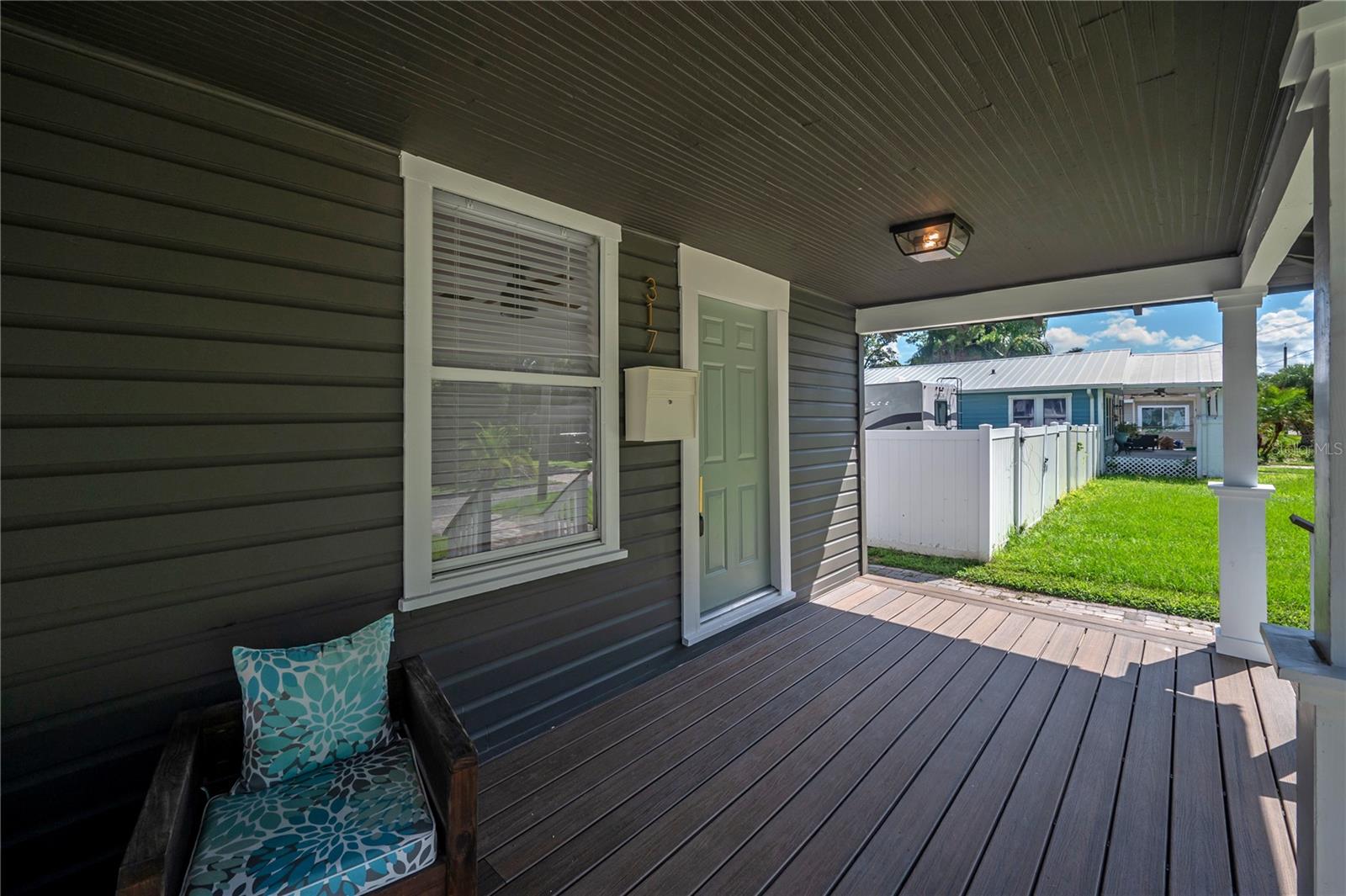 MEADOWBROOK - Residential