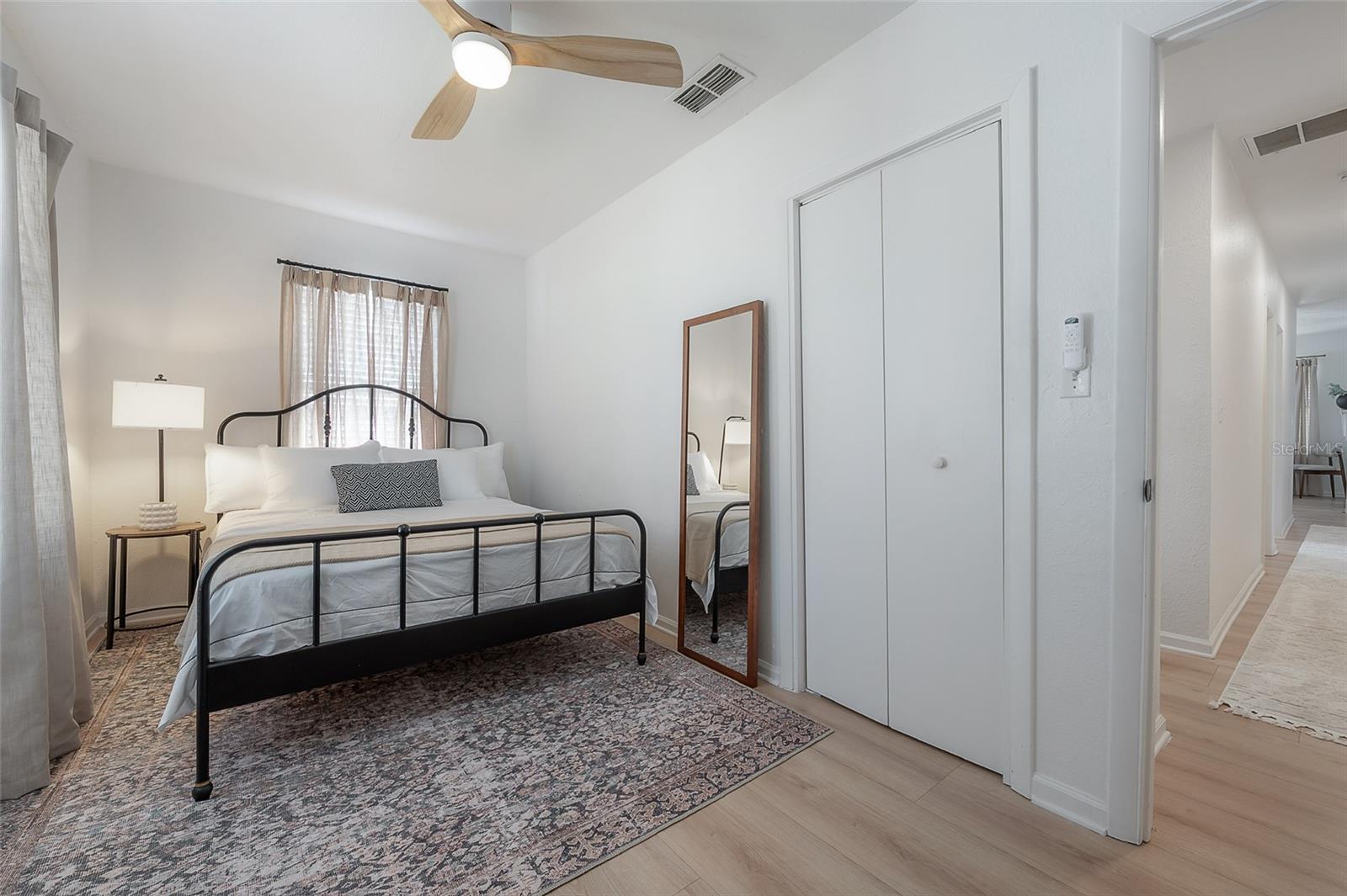 MEADOWBROOK - Residential