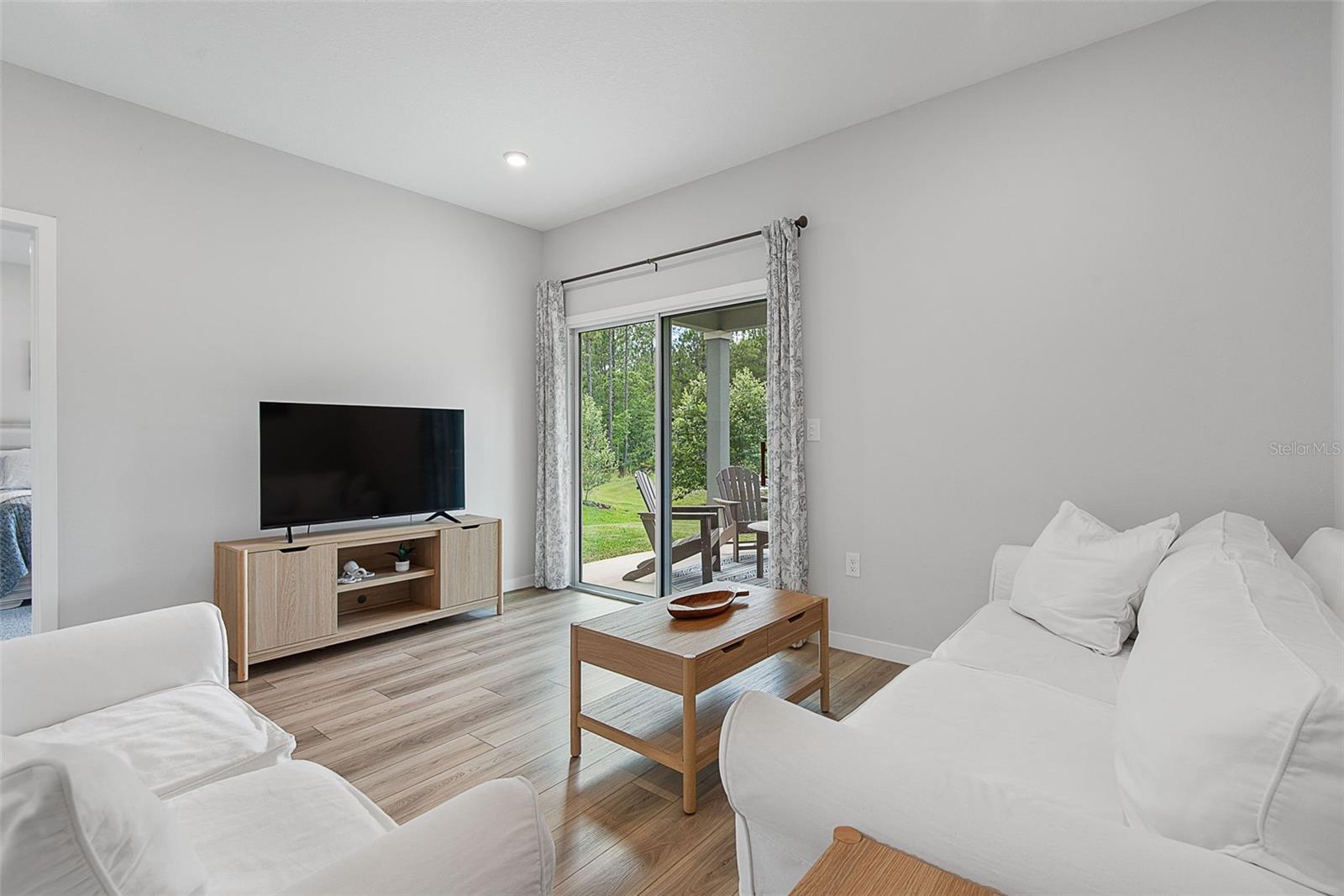 SEMINOLE PALMS PH 1 - Residential