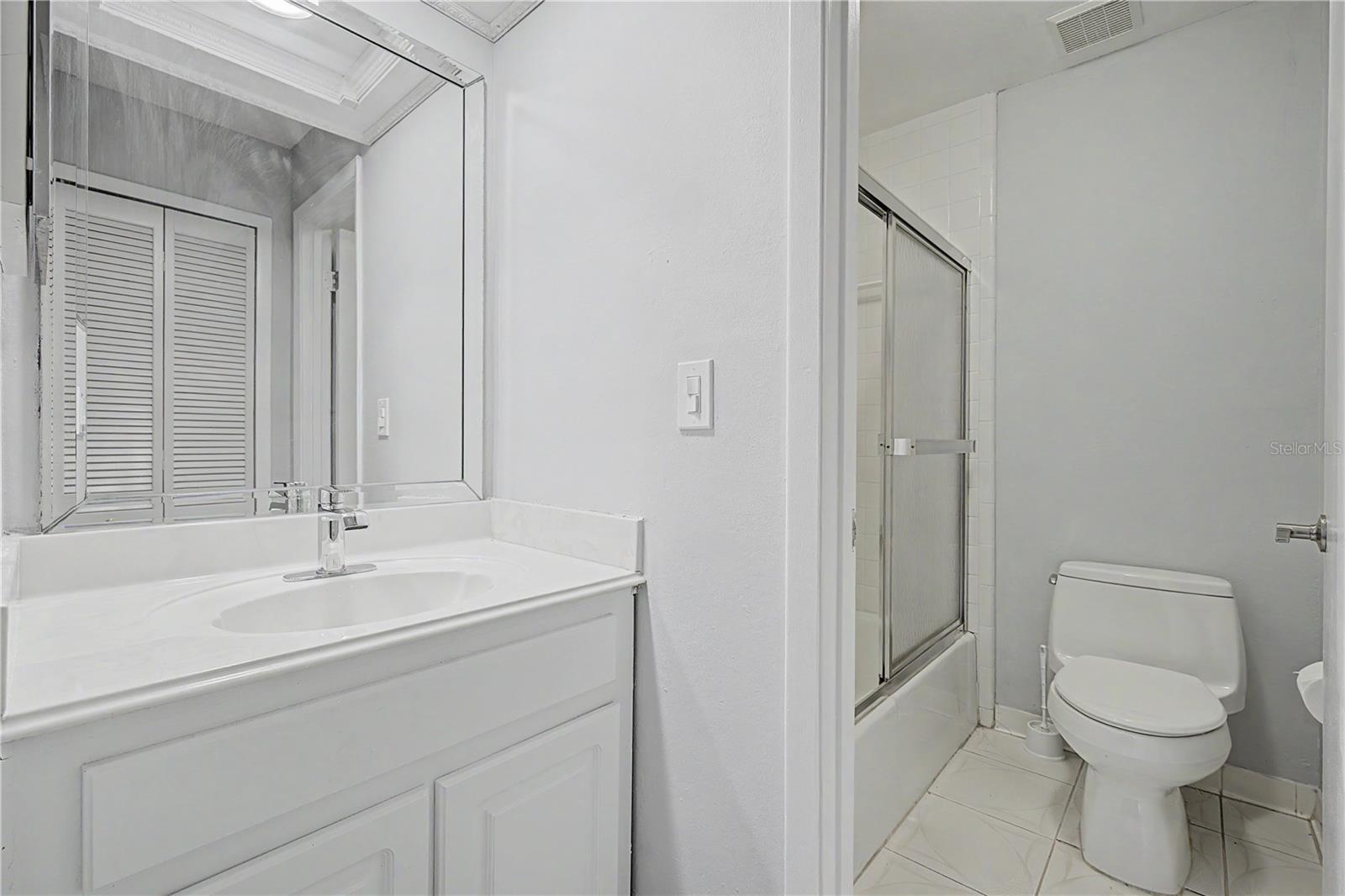 EAST LAKE WOODLANDS CLUSTER HOMES - Residential