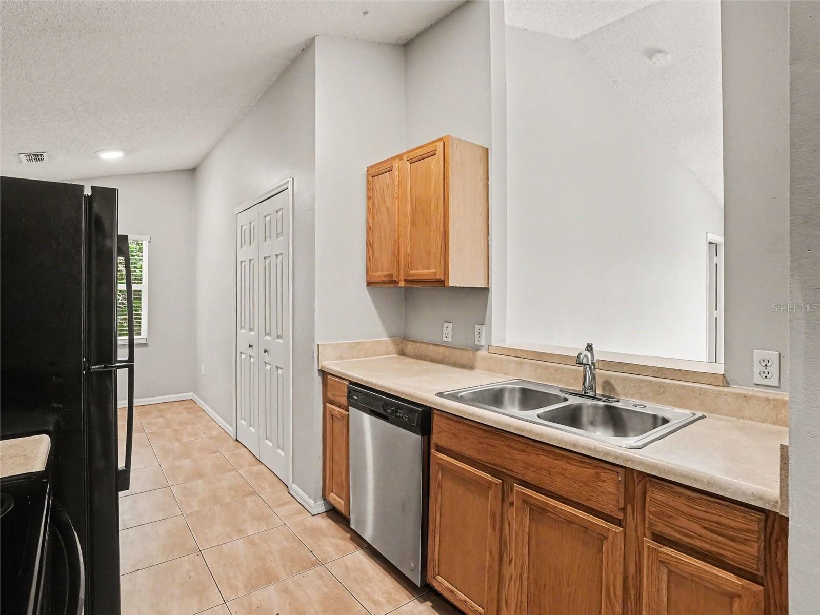 REMINGTON POINTE - Residential