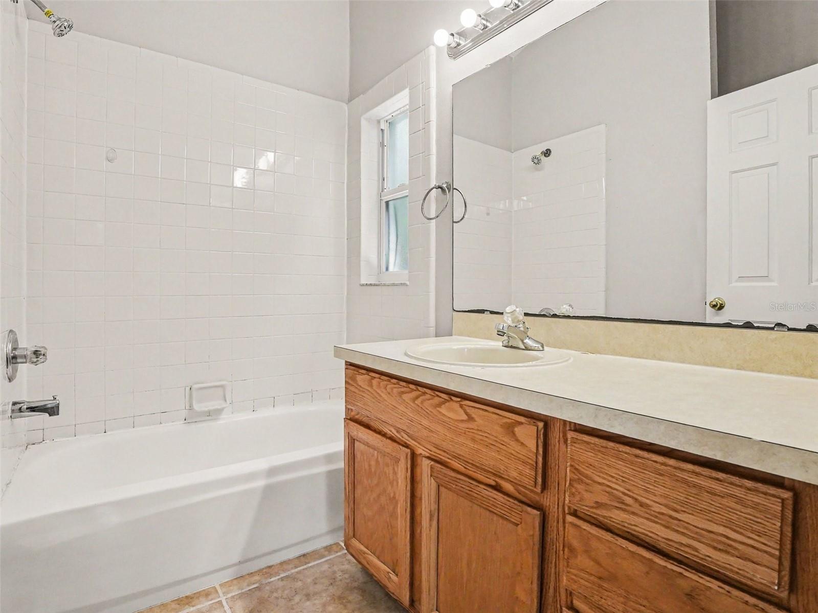 REMINGTON POINTE - Residential