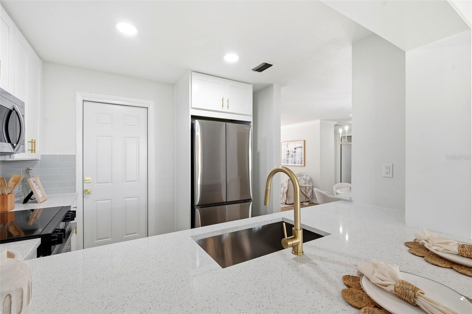 TAMARAC BY THE GULF 1ST ADD - Residential