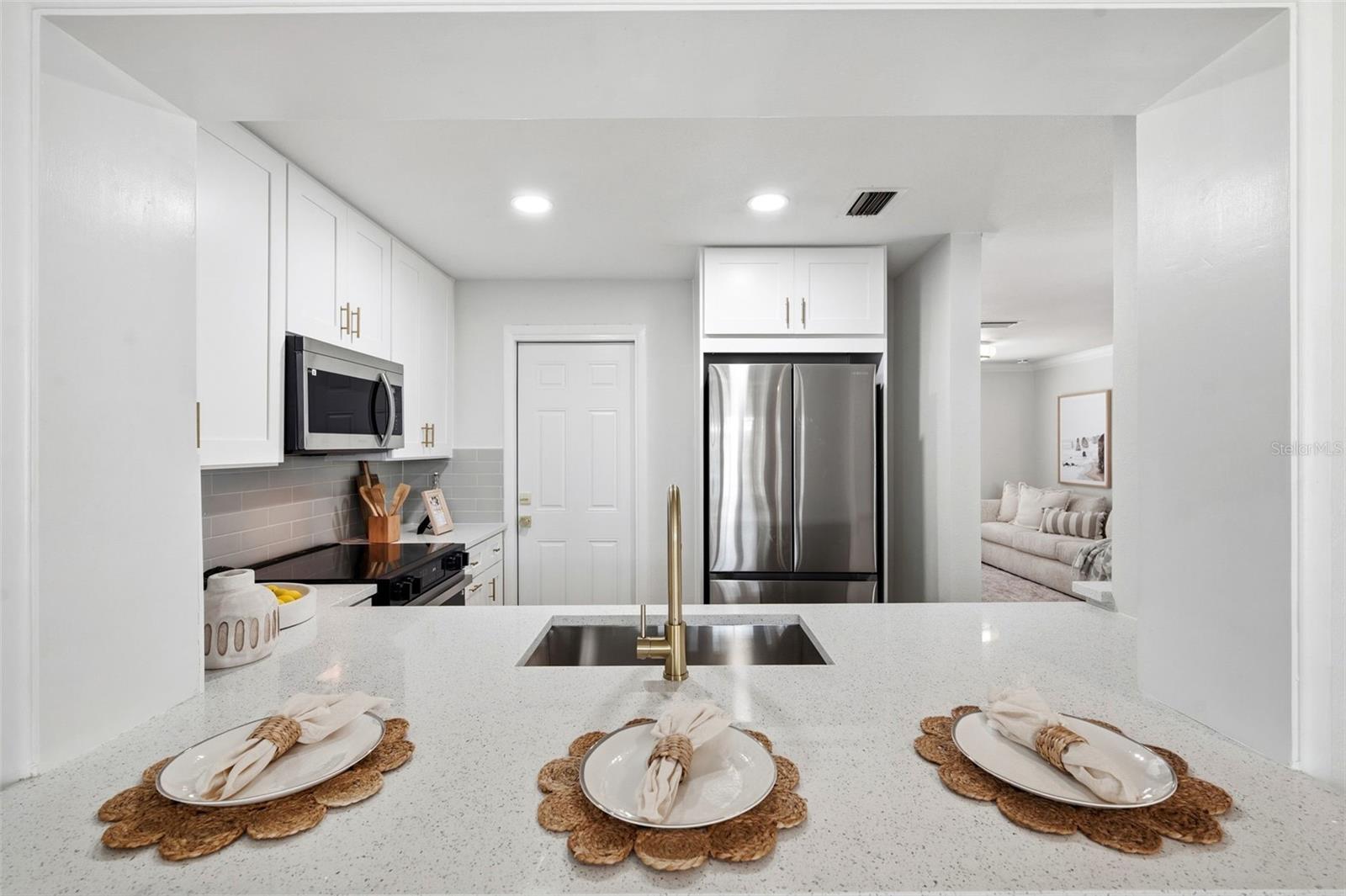 TAMARAC BY THE GULF 1ST ADD - Residential