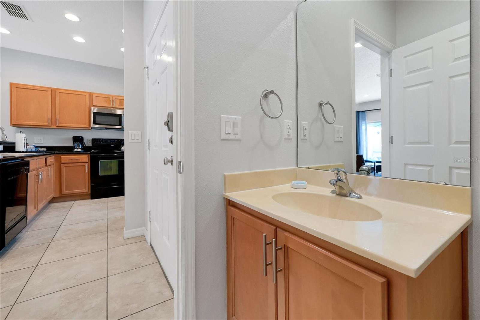 ENCANTADA PH 2 - Residential