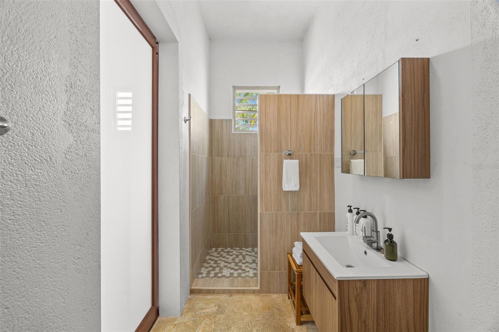 SECTOR PLAYUELA BARRIO BORINQUEN - Residential