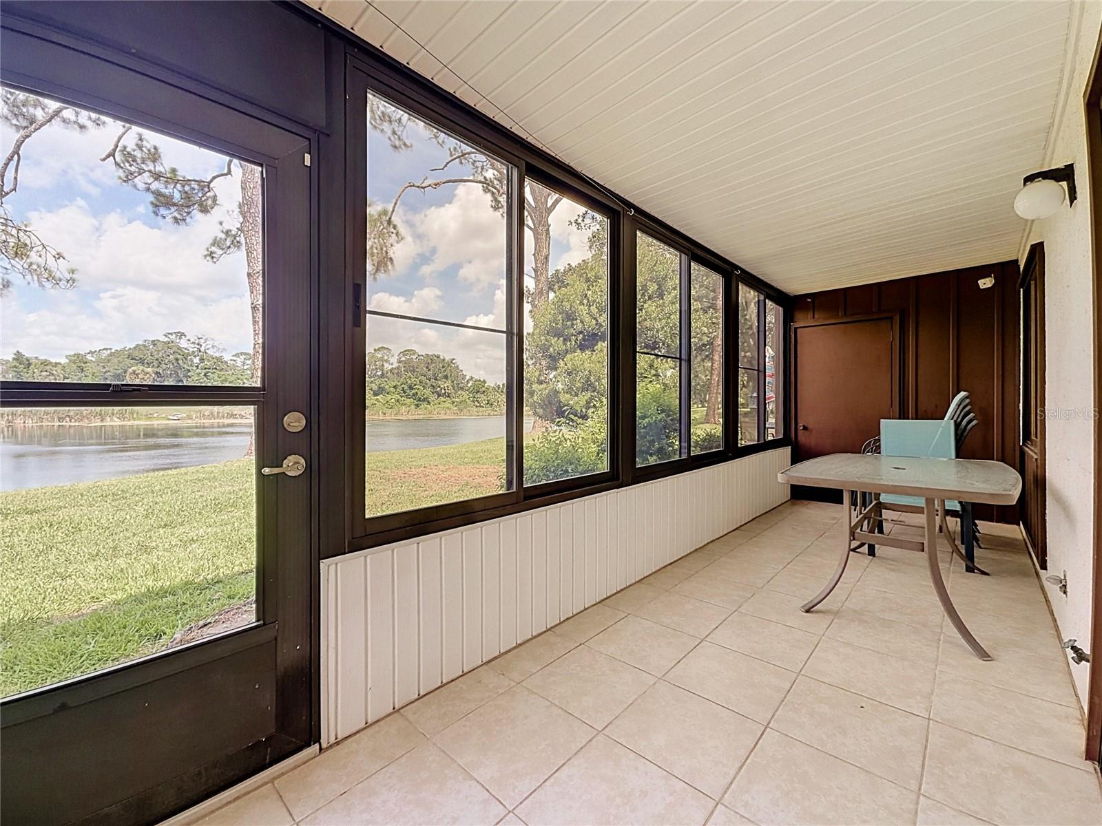 TWIN LAKES VILLAGE WEST CONDO - Residential