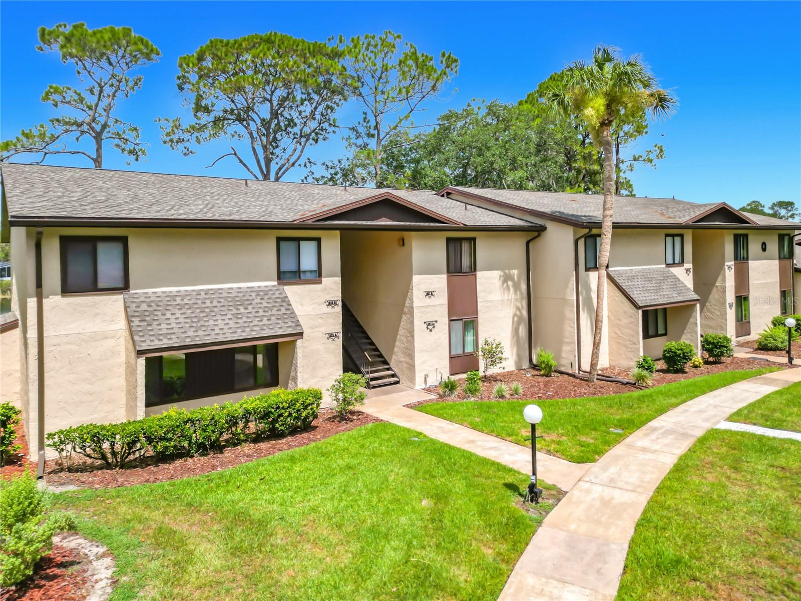 TWIN LAKES VILLAGE WEST CONDO - Residential