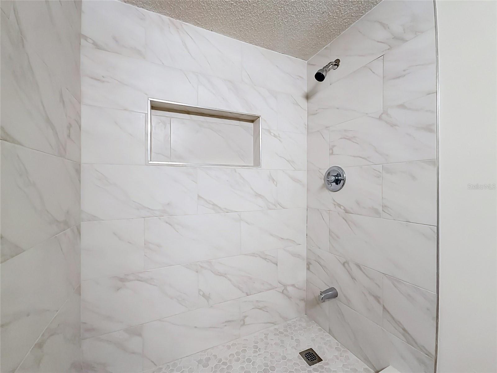 TWIN LAKES VILLAGE WEST CONDO - Residential