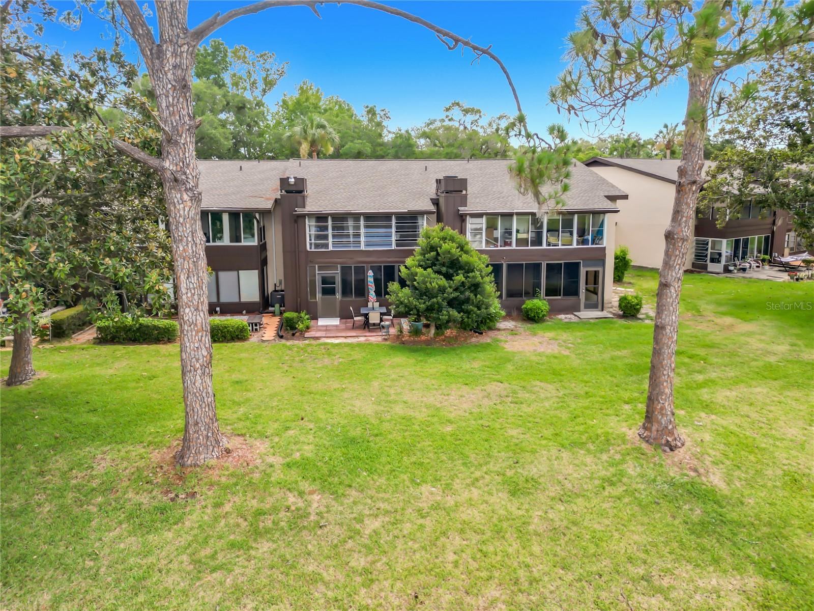 TWIN LAKES VILLAGE WEST CONDO - Residential