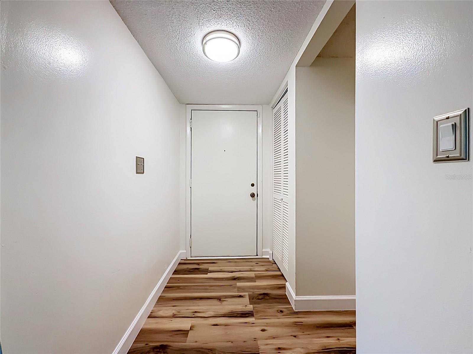 TWIN LAKES VILLAGE WEST CONDO - Residential
