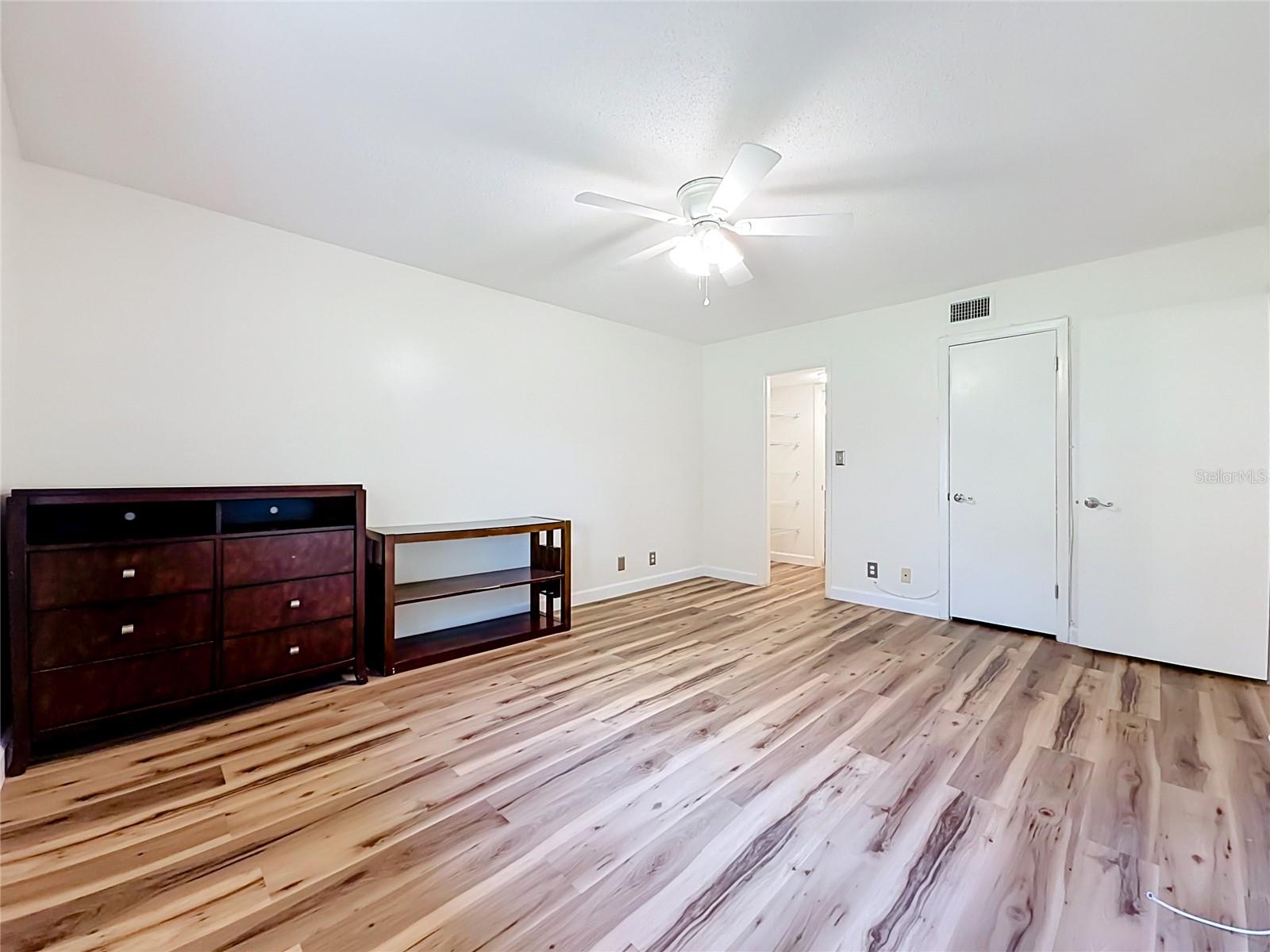 TWIN LAKES VILLAGE WEST CONDO - Residential