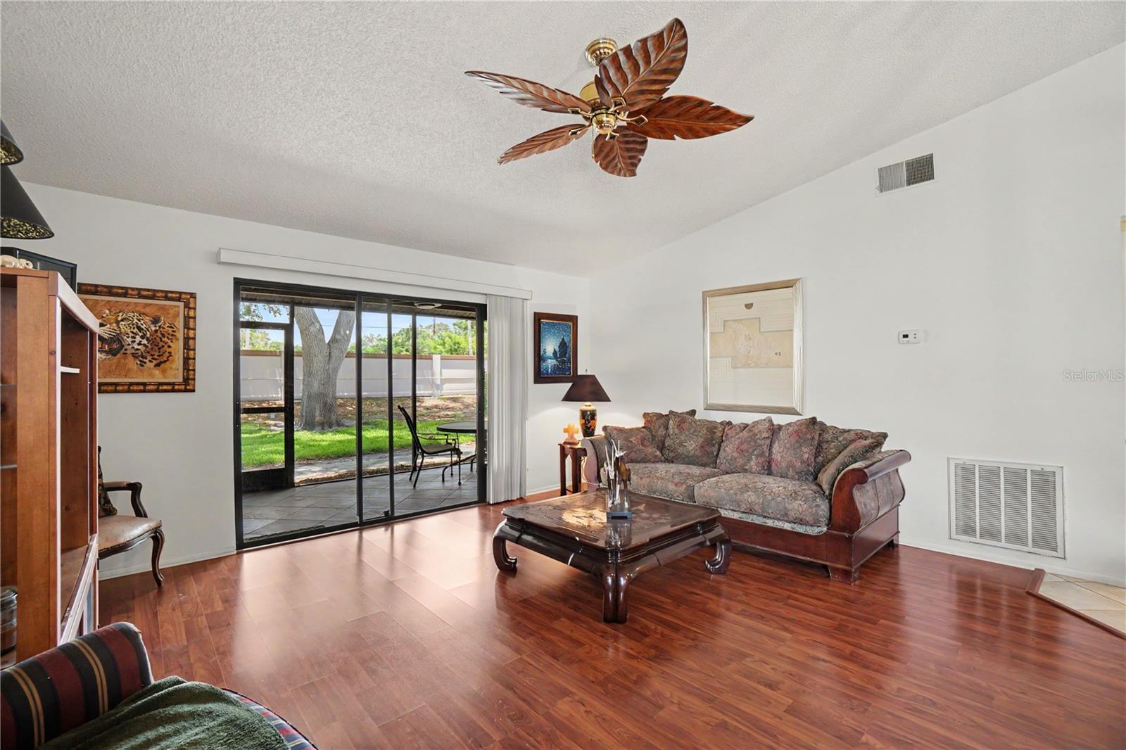 CURRY COVE - Residential