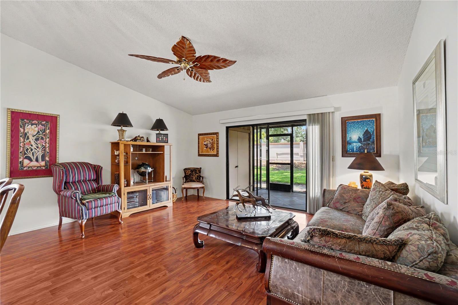 CURRY COVE - Residential
