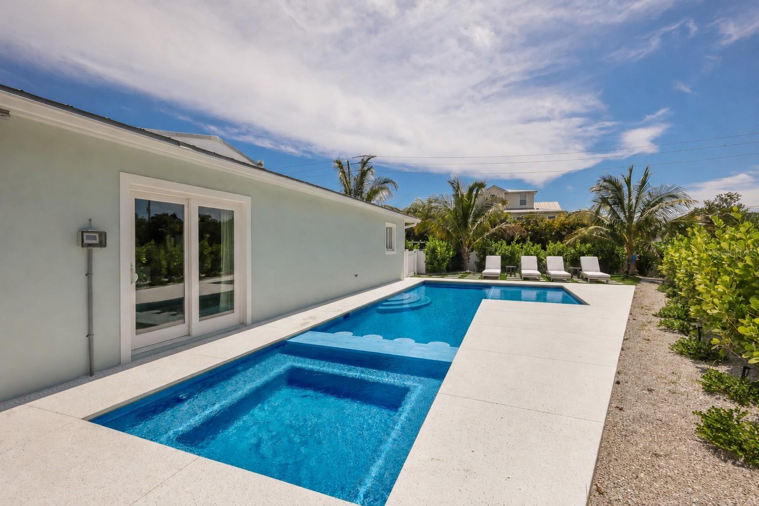 SEASIDE GARDENS REP - Residential