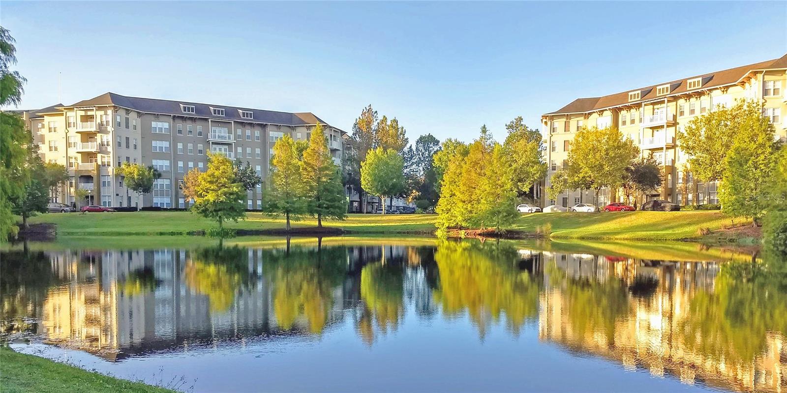 ARTISAN CLUB CONDO PH 2 - Residential