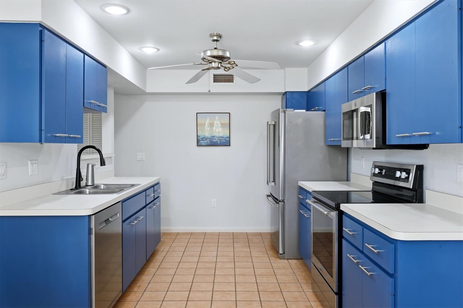 SOUTHWINDS AT FIVE LAKES PH 2,3,4 & 5 - Residential