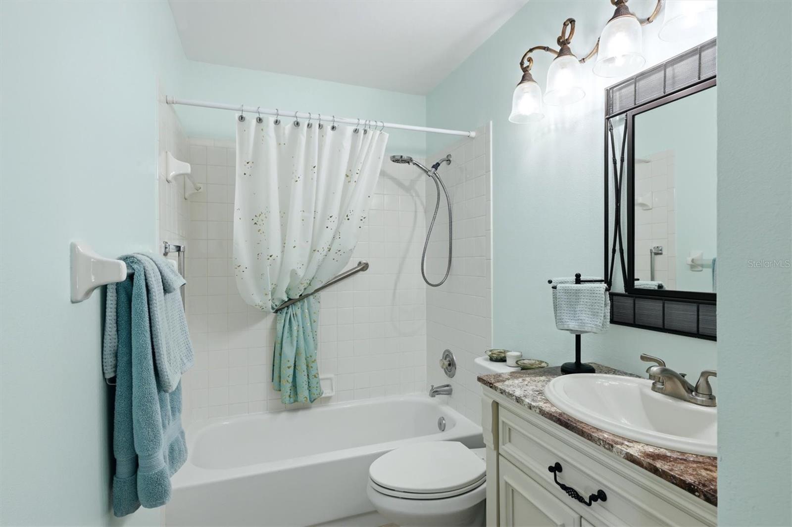 SOUTHWINDS AT FIVE LAKES PH 2,3,4 & 5 - Residential