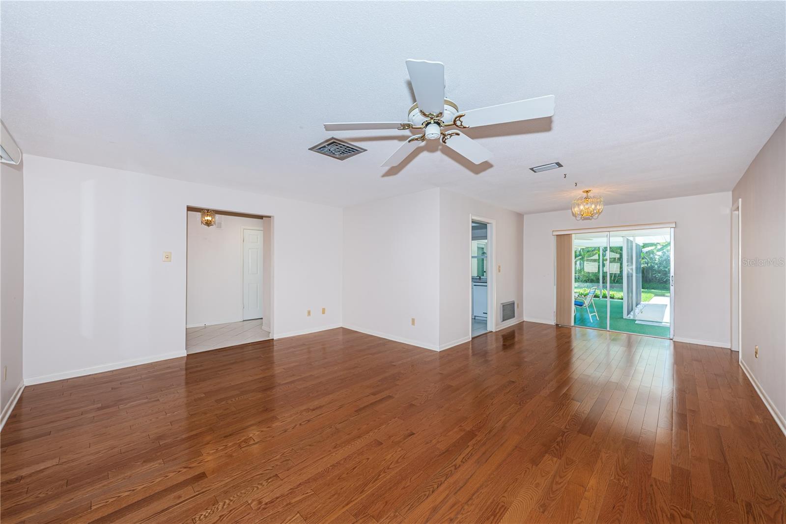 WILLOWBROOK LOT 26 - Residential
