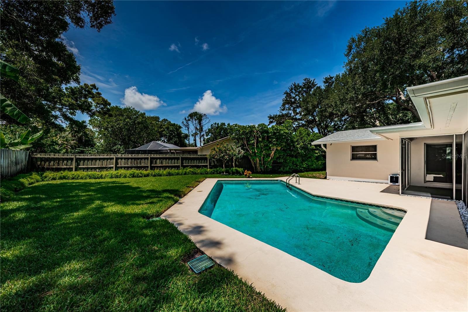 WILLOWBROOK LOT 26 - Residential