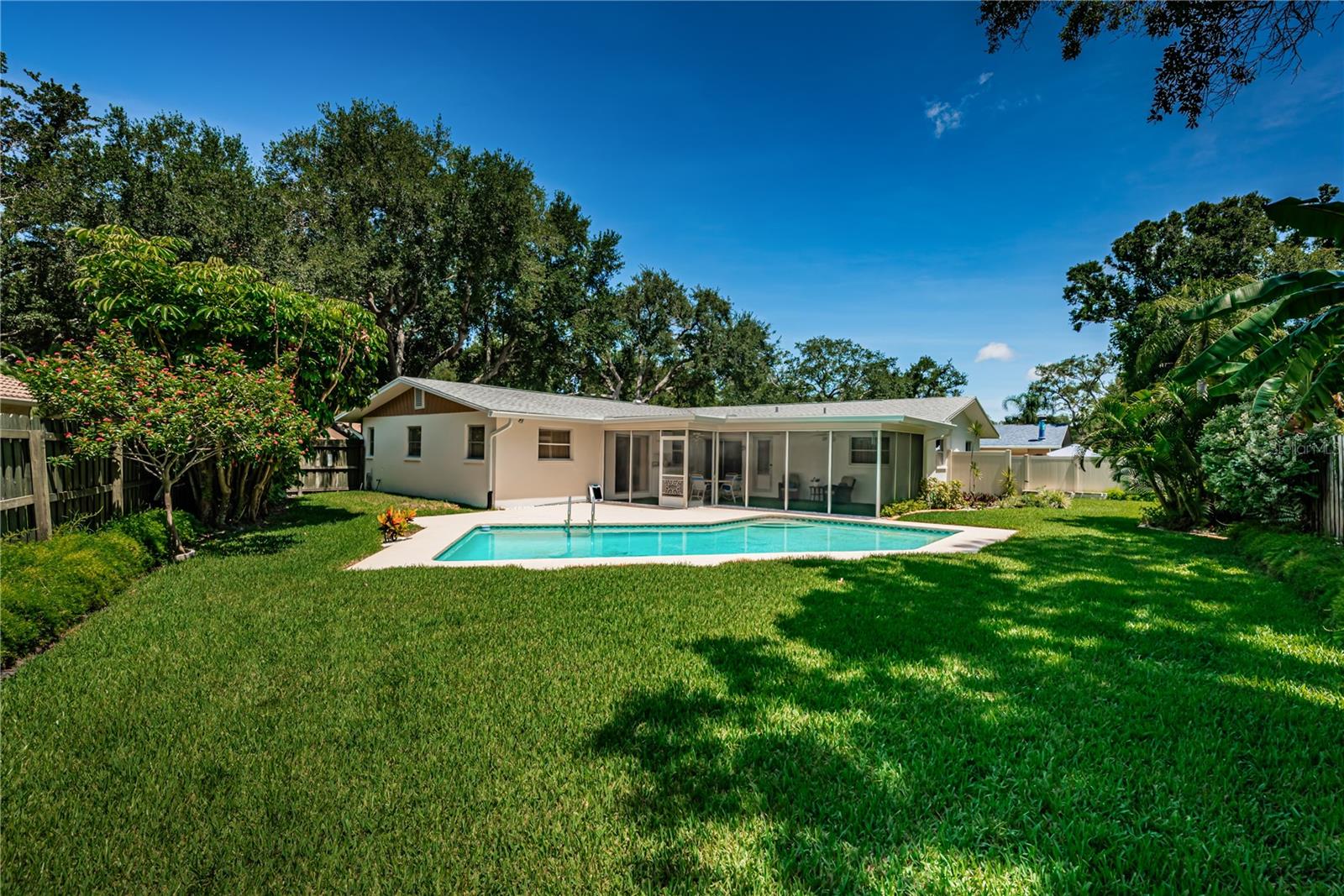 WILLOWBROOK LOT 26 - Residential