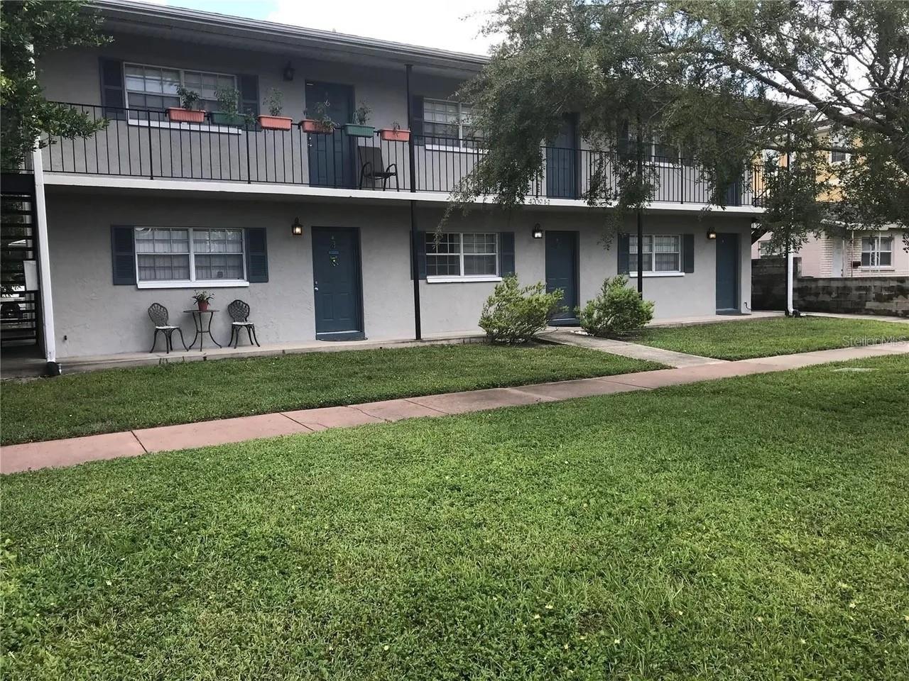 Westshore Palms is a 6-unit apartment community situated on approximately a 8,280 sqft lot at 4209 1/2 West North A Street in the heart of Tampa, Florida. The property presents an outstanding investment opportunity in a submarket defined by favorable renter demographics and limited new supply. All six units have the same floor plan, which have space to add a washer and dryer to each unit. The units have been remodeled and vary in color schemes. A spacious parking lot in the rear off of the alley provides each unit its own parking space. A detached building by the parking in rear of building has a coin operated washer and dryer. Residents can enjoy a vast supply of restaurants, shopping and entertainment within just a few miles.

With its desirable location, strong occupancy, and meaningful upside potential, this is a compelling investment for groups targeting multifamily assets with both current yield and value creation opportunities.