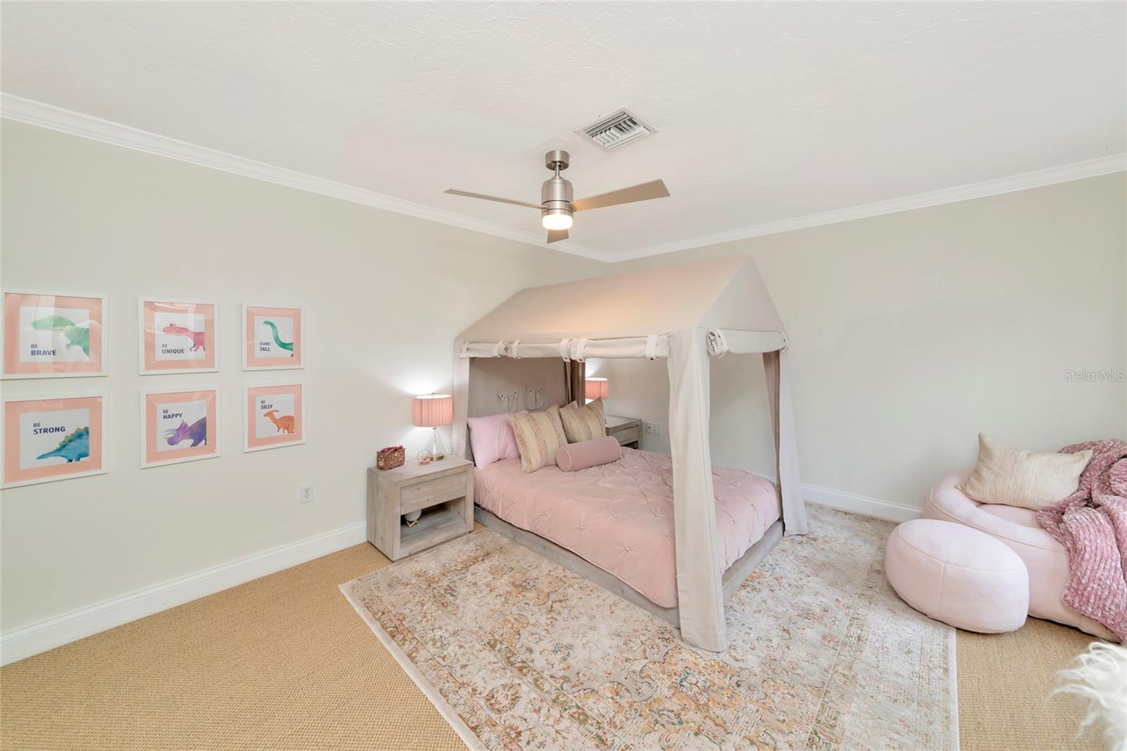 SOUTHBAY YACHT & RACQUET CLUB - Residential