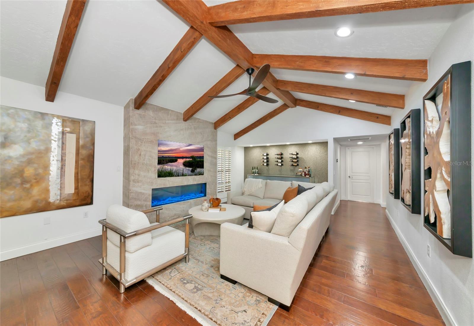 SOUTHBAY YACHT & RACQUET CLUB - Residential