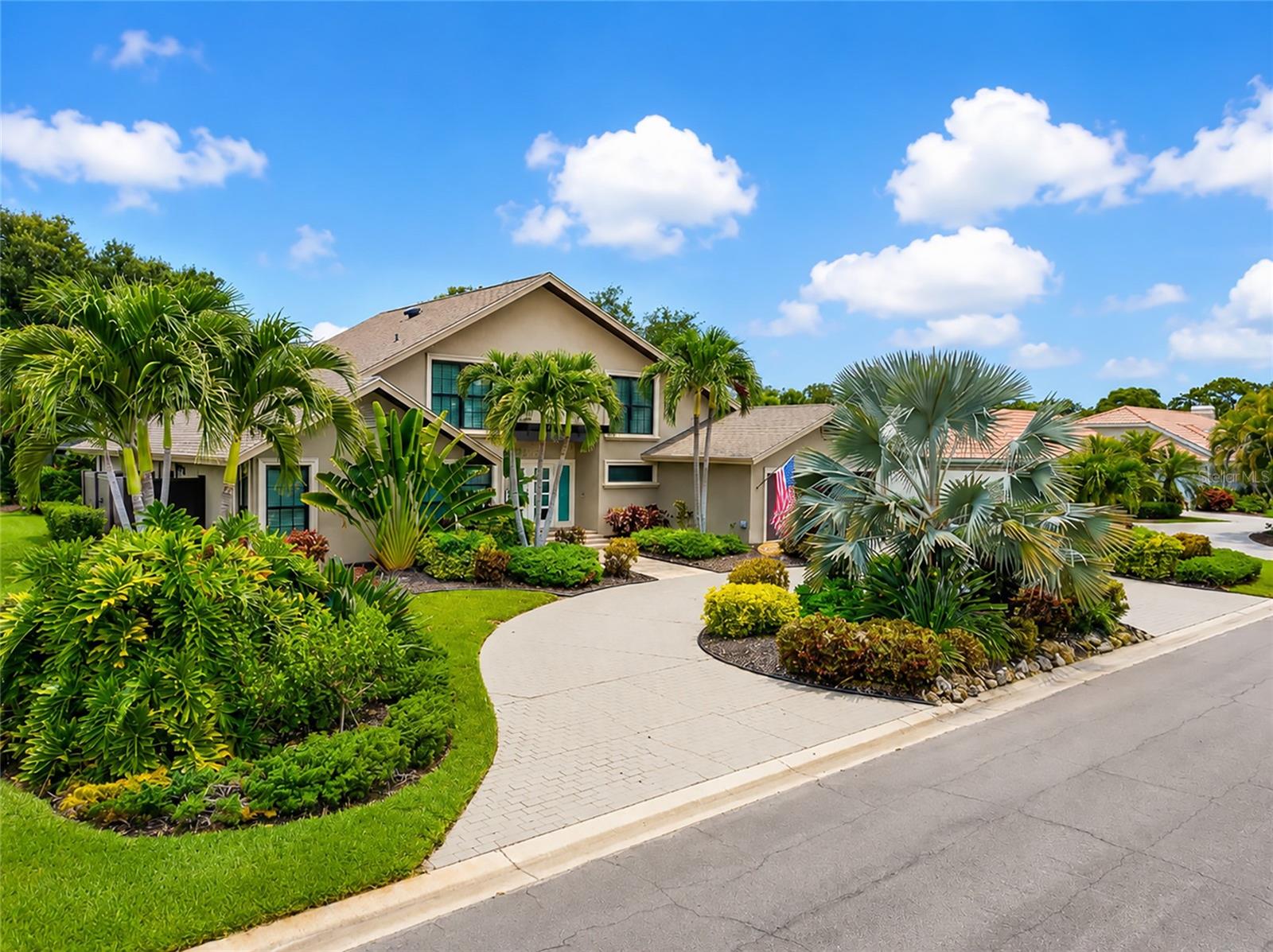 SOUTHBAY YACHT & RACQUET CLUB - Residential