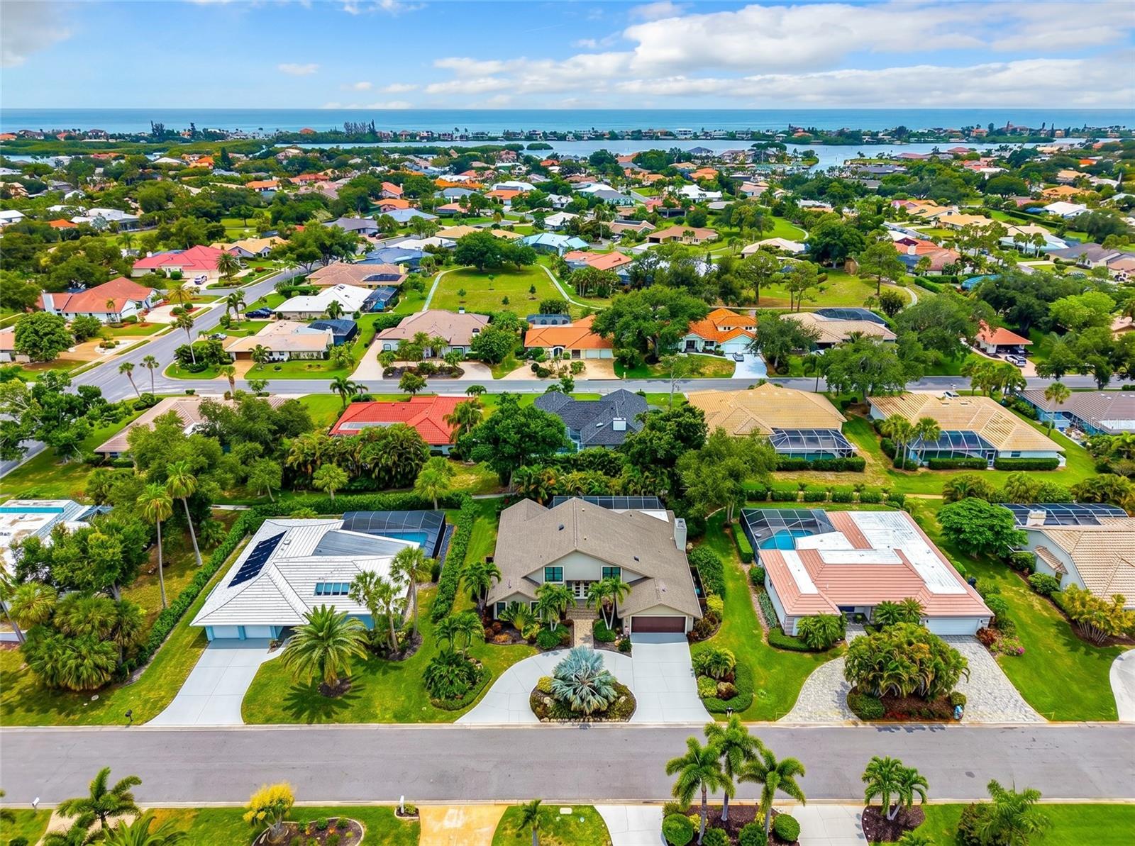 SOUTHBAY YACHT & RACQUET CLUB - Residential