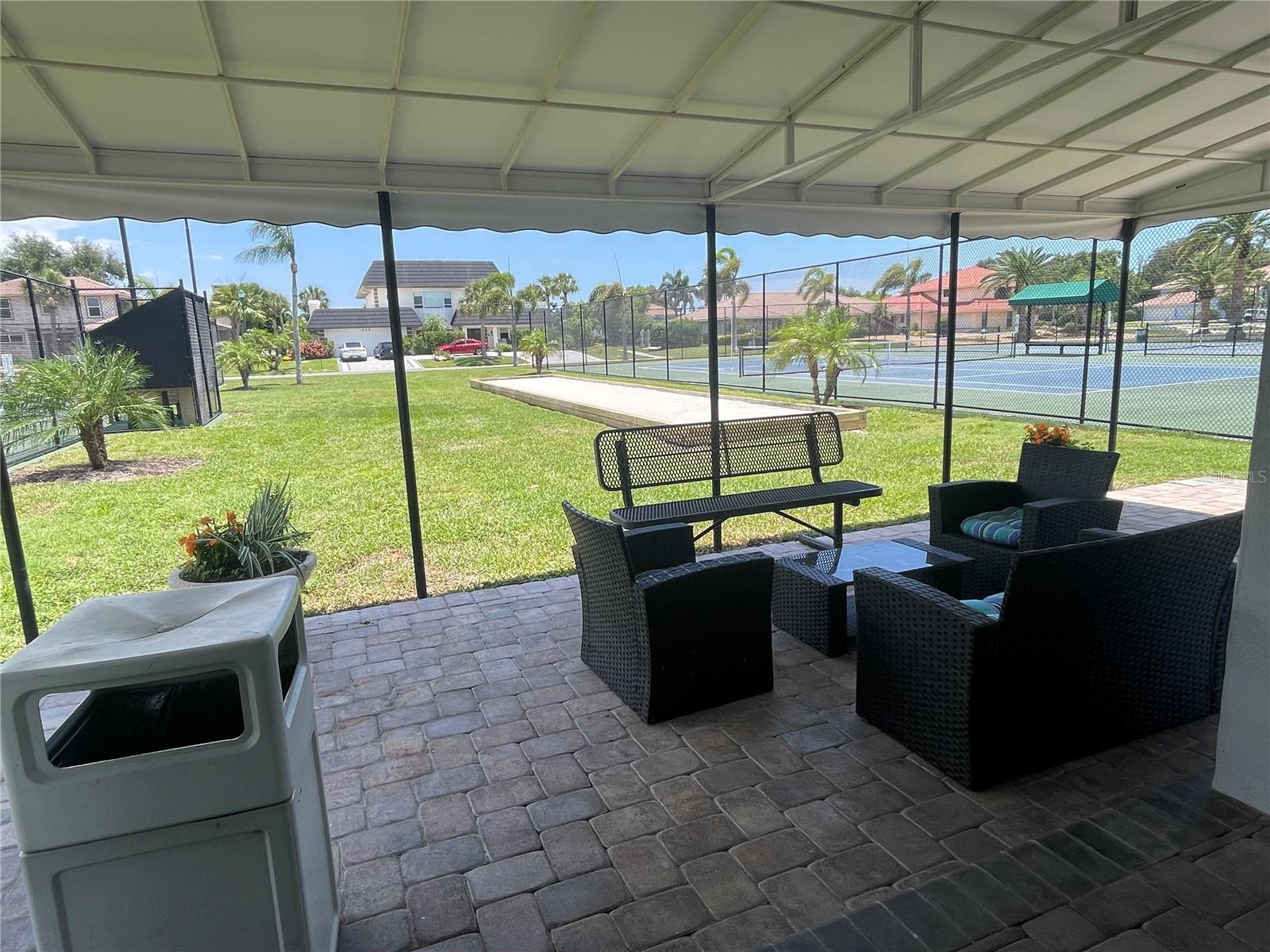 SOUTHBAY YACHT & RACQUET CLUB - Residential