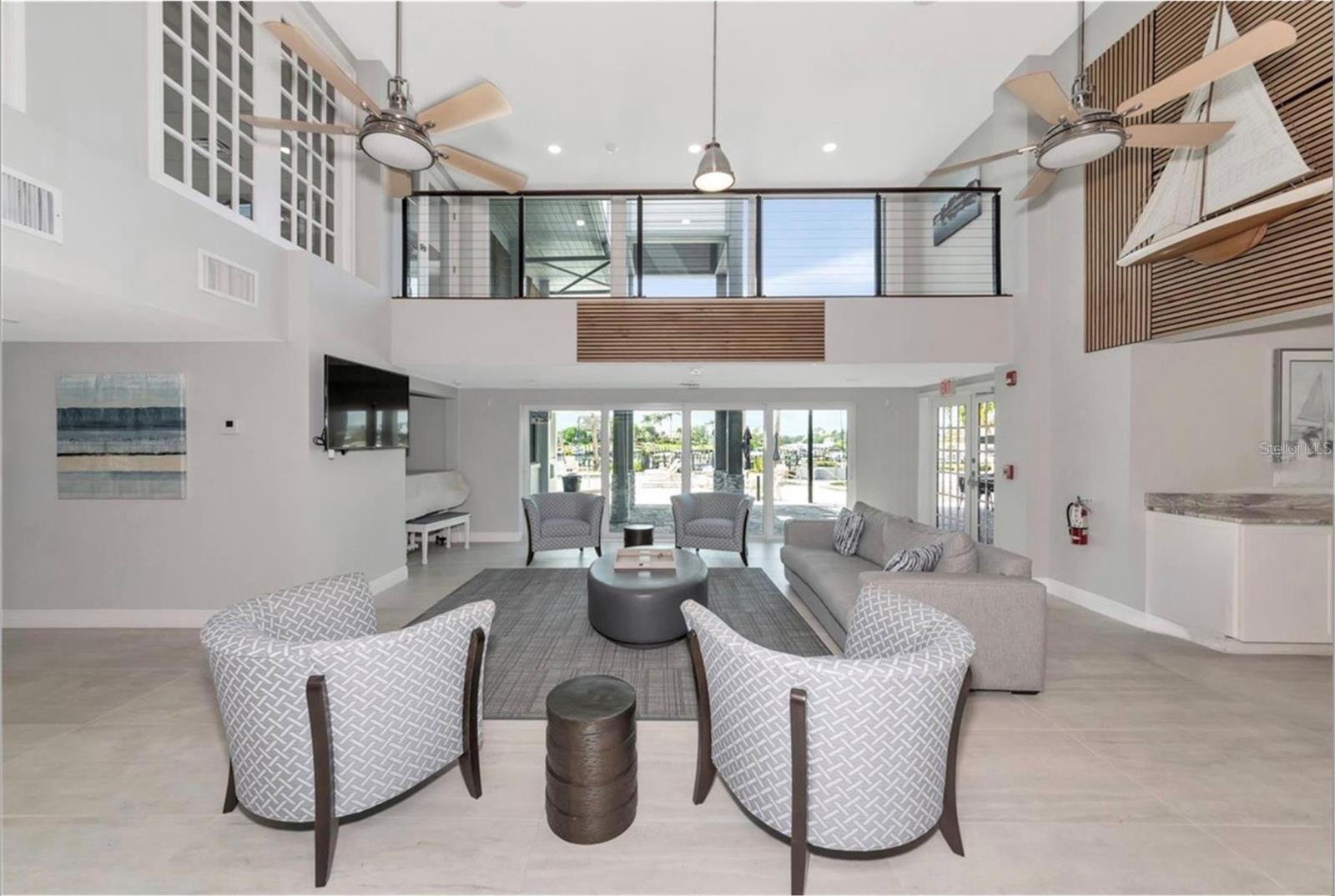 SOUTHBAY YACHT & RACQUET CLUB - Residential