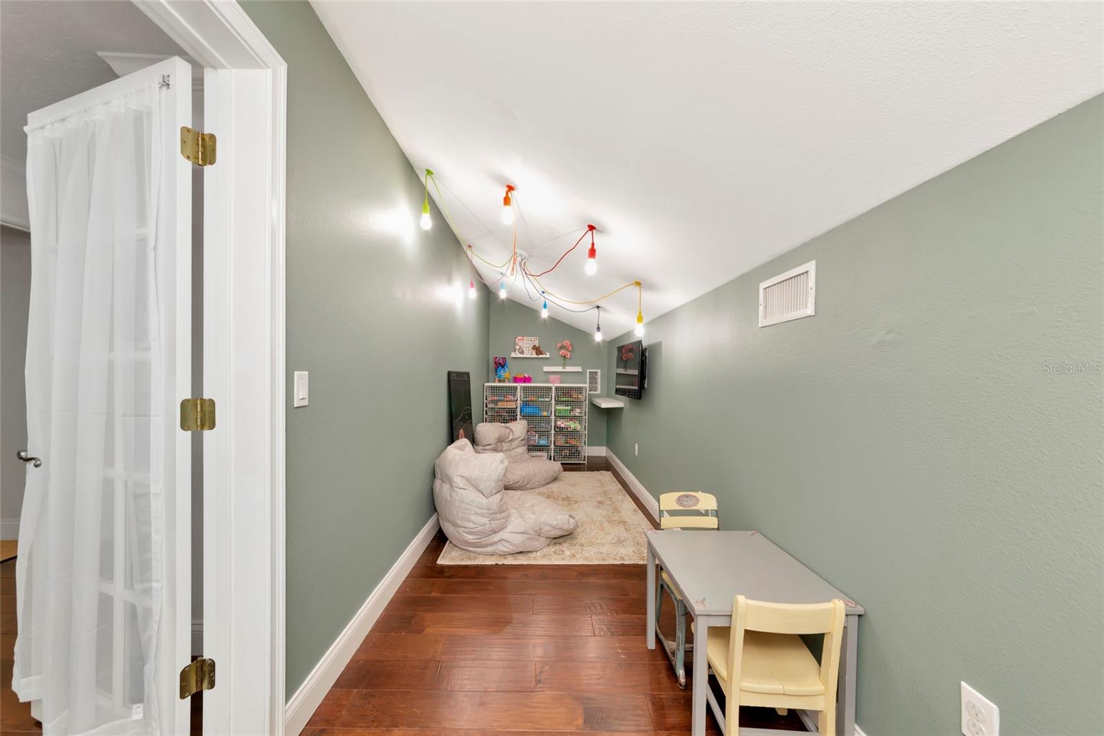 SOUTHBAY YACHT & RACQUET CLUB - Residential