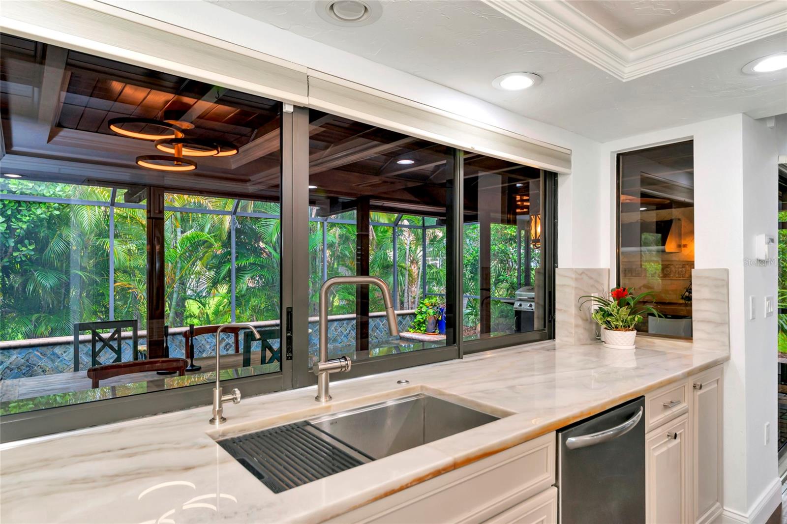 SOUTHBAY YACHT & RACQUET CLUB - Residential