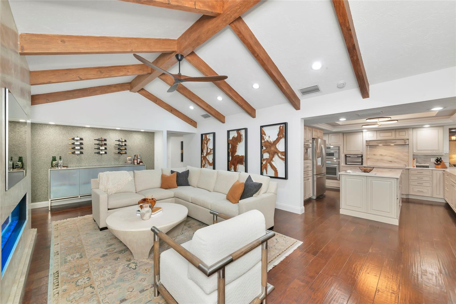 SOUTHBAY YACHT & RACQUET CLUB - Residential