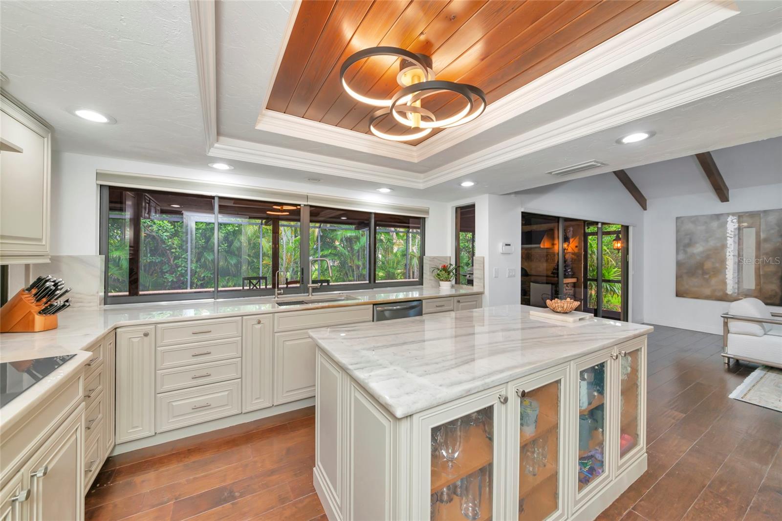 SOUTHBAY YACHT & RACQUET CLUB - Residential