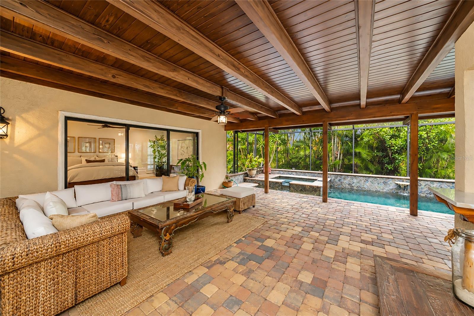 SOUTHBAY YACHT & RACQUET CLUB - Residential