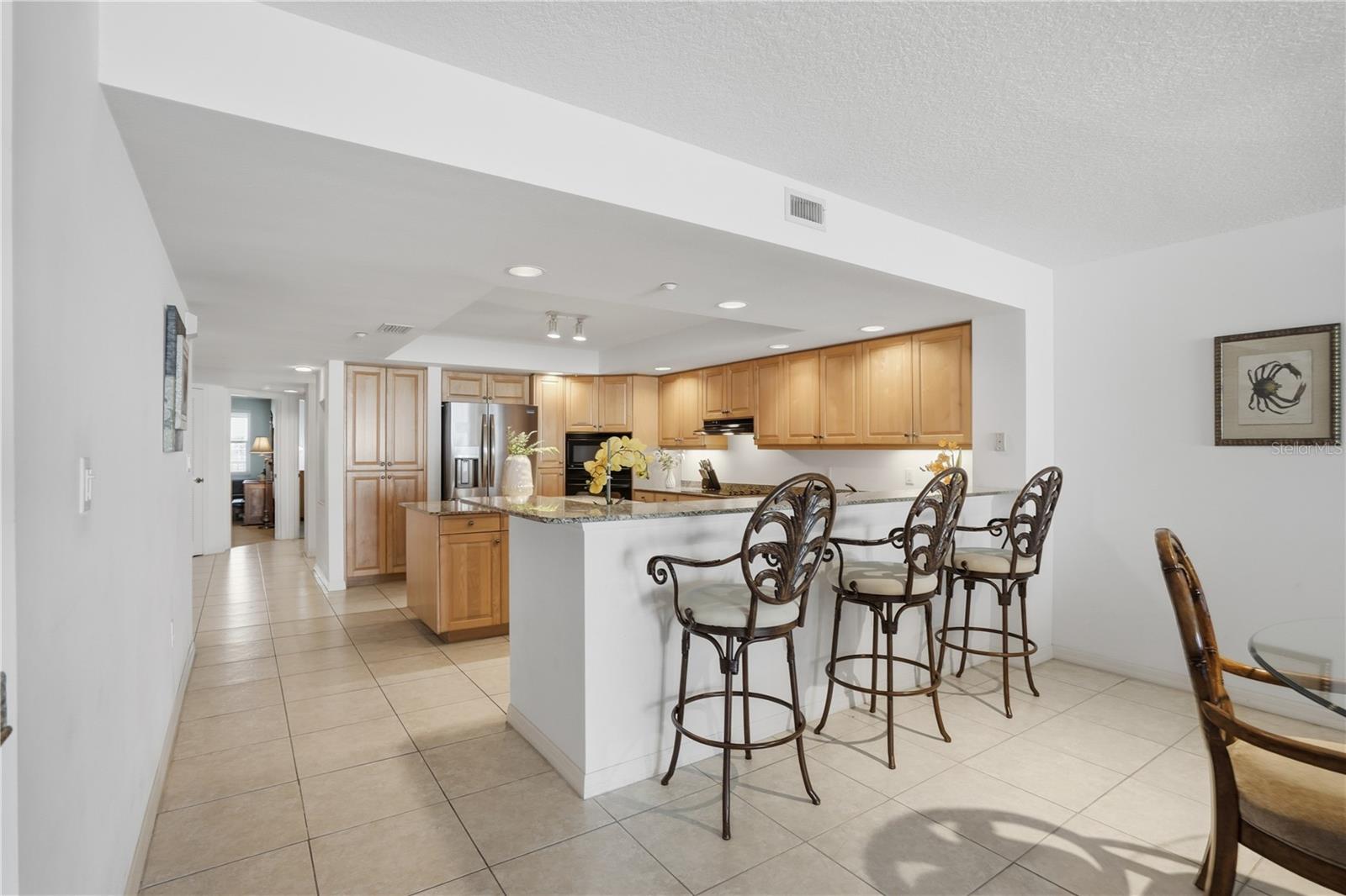 LA CONTESSA CONDO - Residential