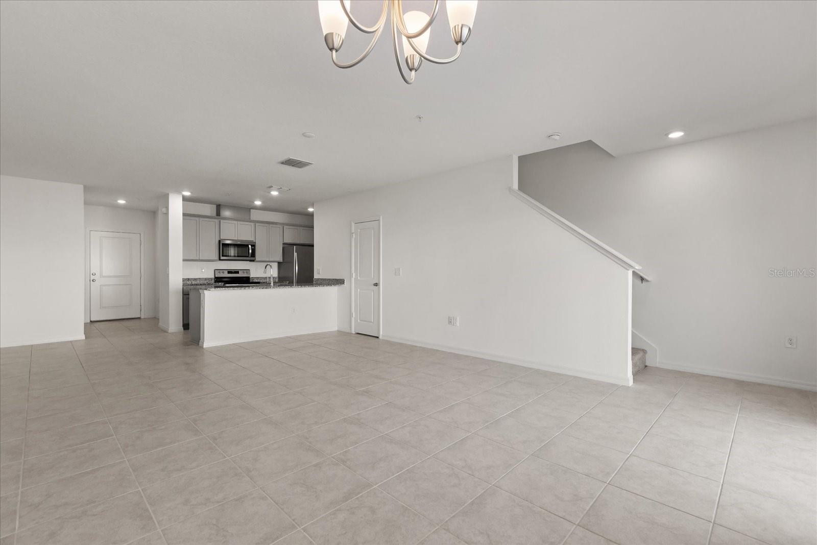 LANDINGS AT RIVERBEND - Residential Lease