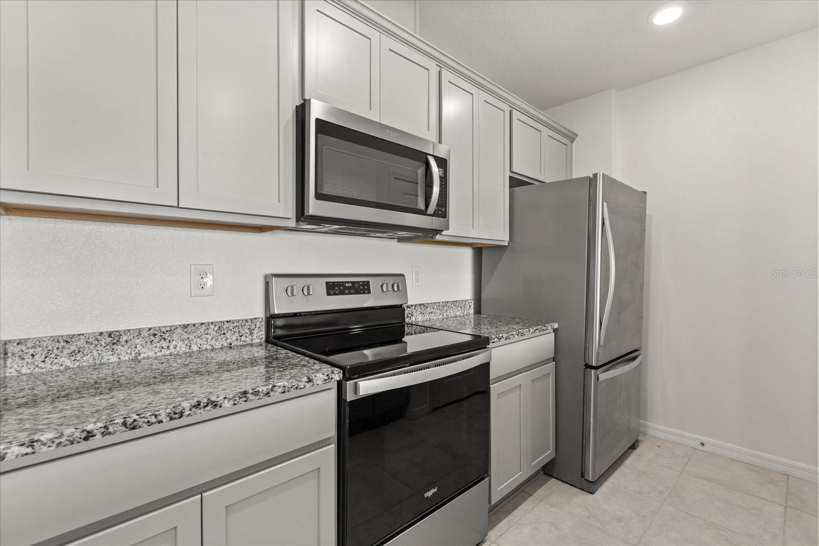 LANDINGS AT RIVERBEND - Residential Lease