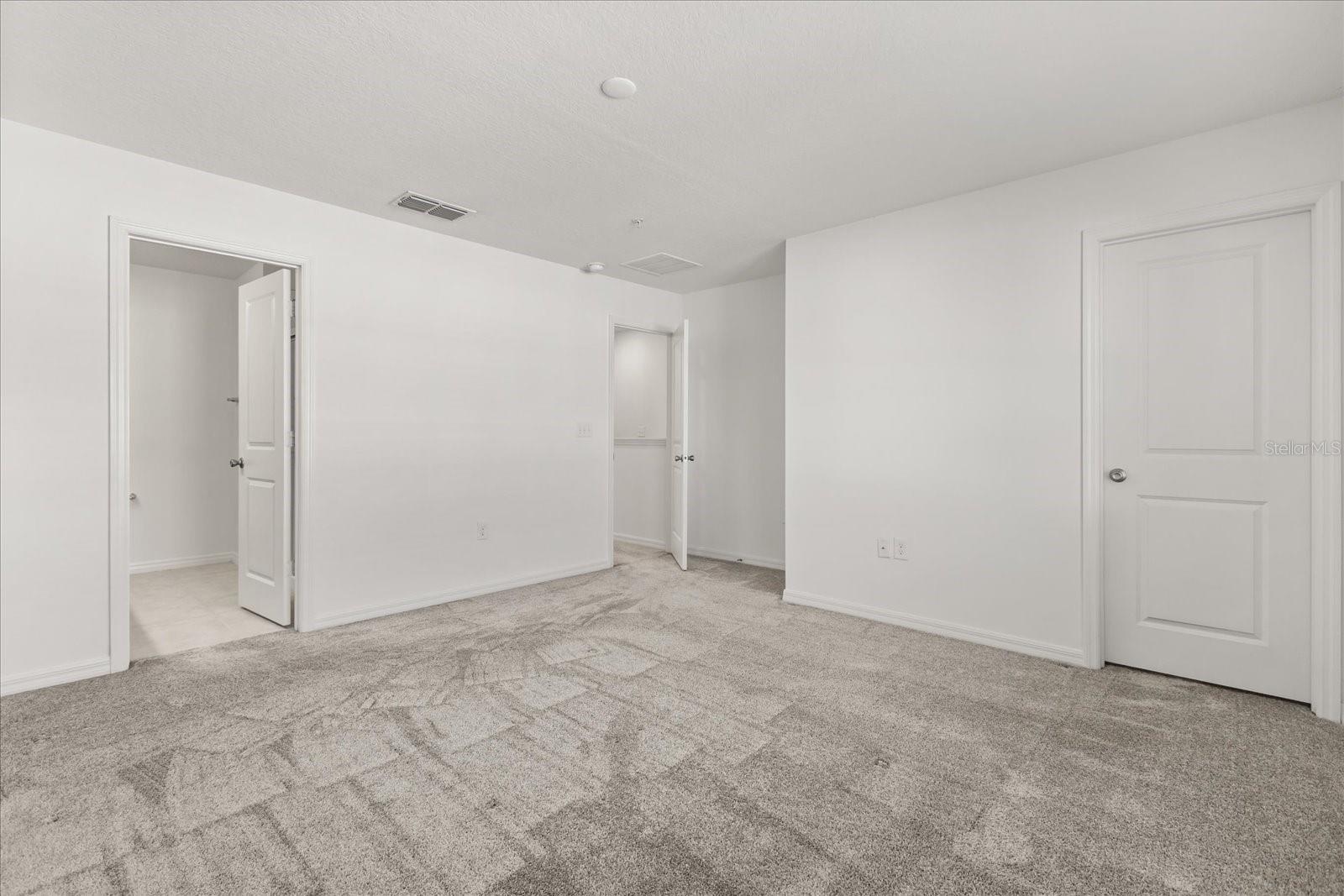 LANDINGS AT RIVERBEND - Residential Lease