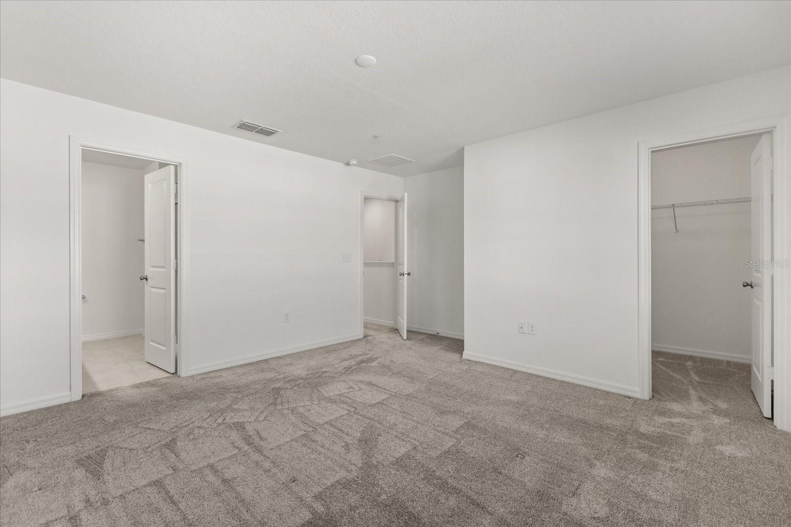 LANDINGS AT RIVERBEND - Residential Lease