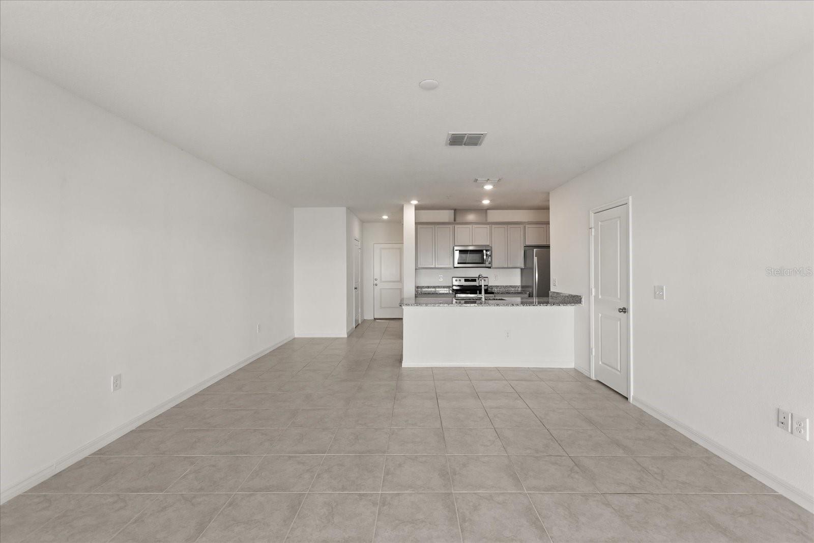 LANDINGS AT RIVERBEND - Residential Lease