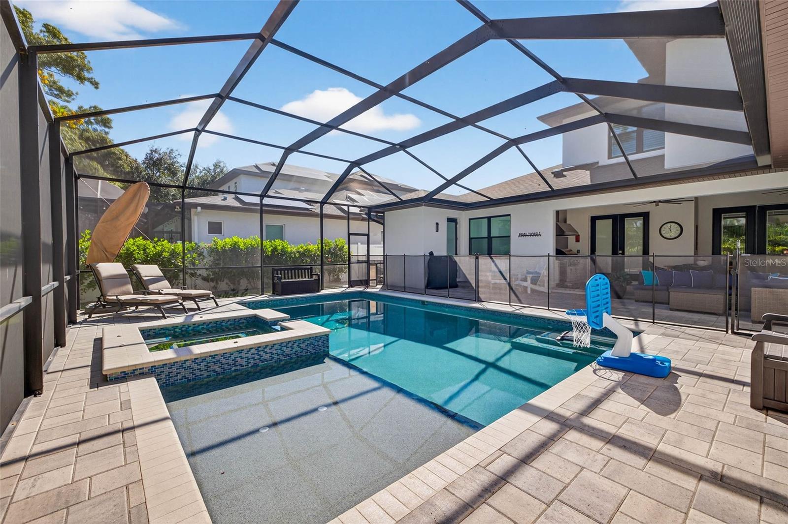SOUTHLAND - Residential