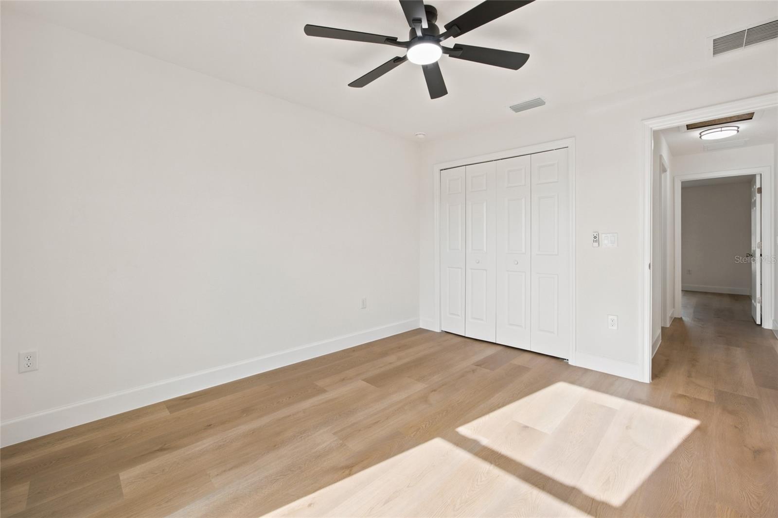SILVER SPGS SHORES UN 18 - Residential