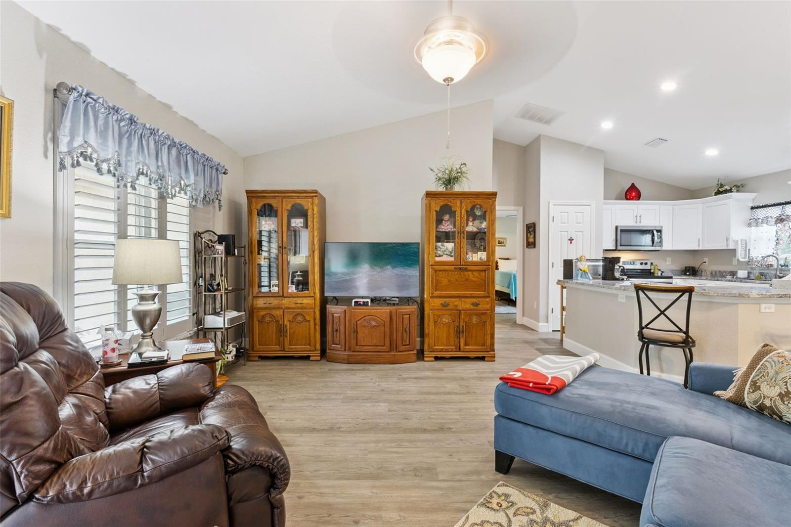 BELLEVIEW HEIGHTS ESTATE - Residential