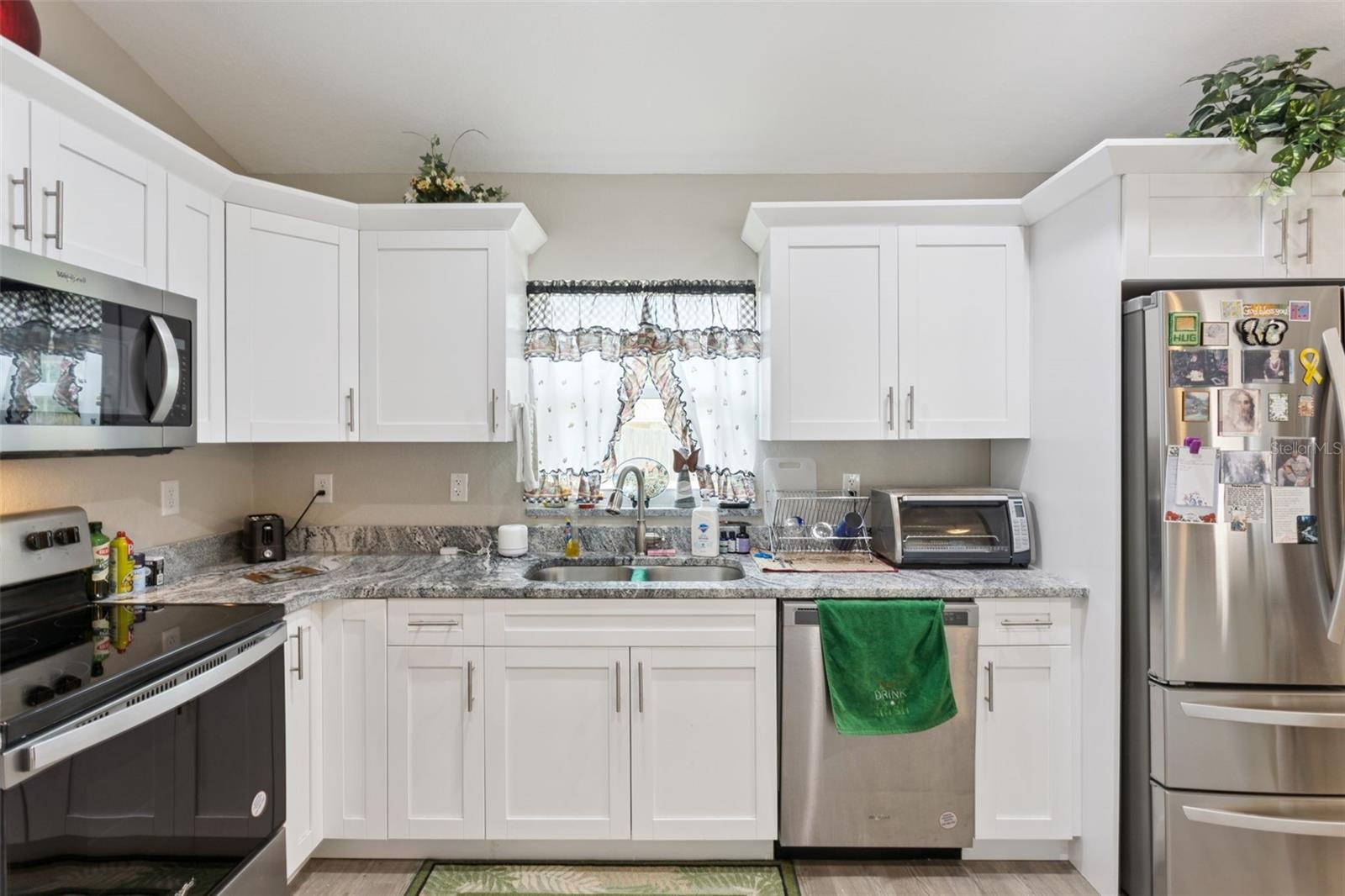 BELLEVIEW HEIGHTS ESTATE - Residential