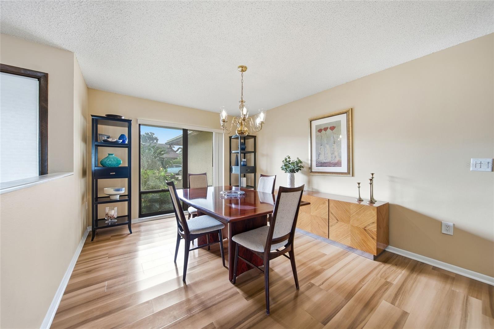 NORTHDALE GOLF CLB SEC D UN 1 - Residential