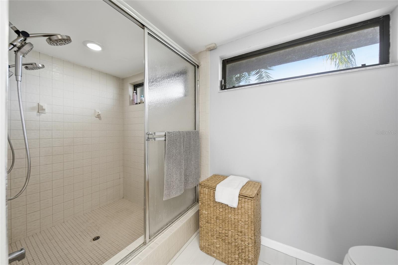 NORTHDALE GOLF CLB SEC D UN 1 - Residential